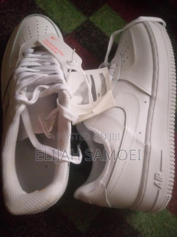 Airforce1 Original Brand New - thumbnail 2