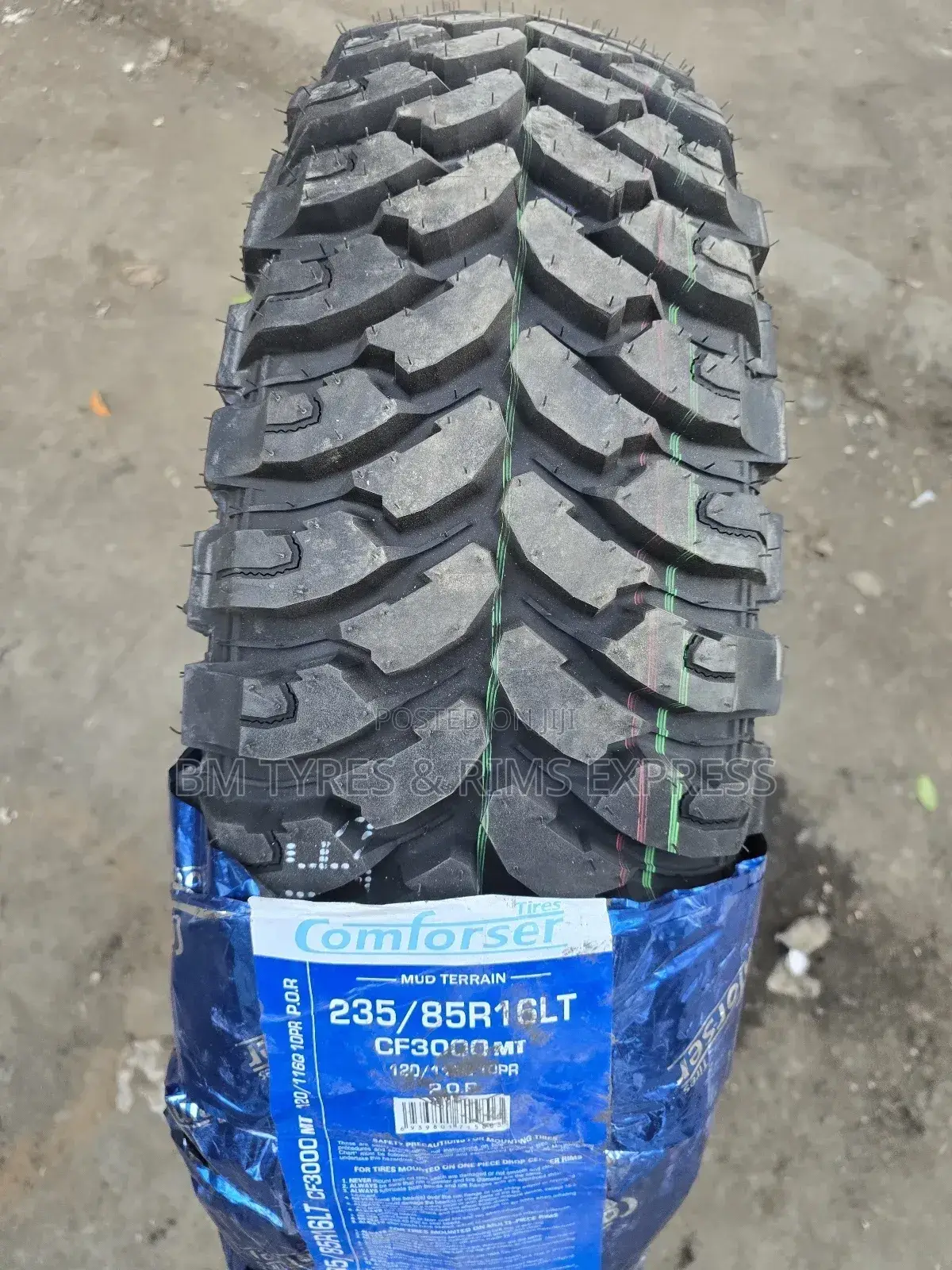 235 /85 R16 Comforser Tyres (Mud Terrein).