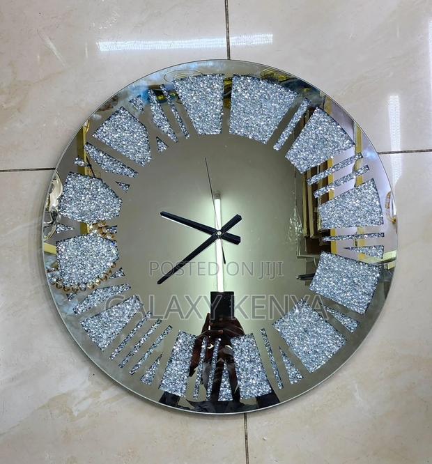 Crystal Mirrored Wall Clock - thumbnail 2