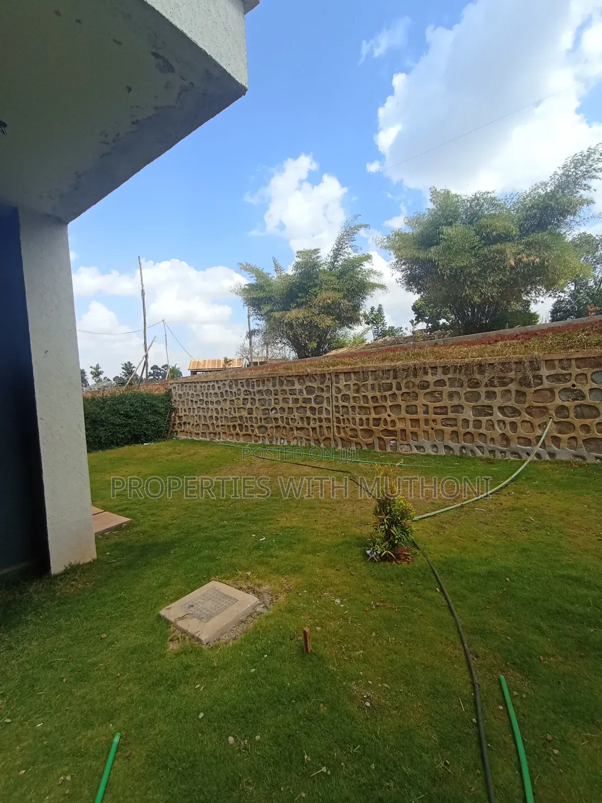 4bdrm Villa in Kiambu CBD for sale