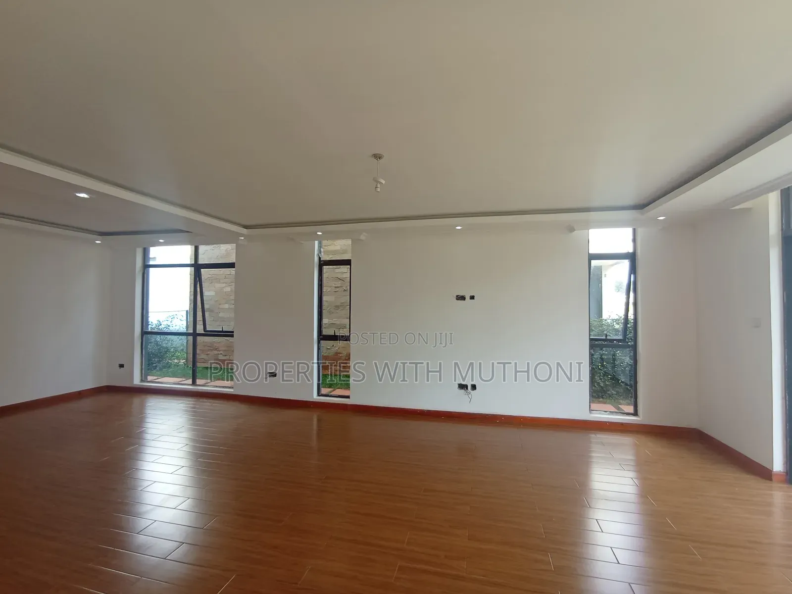 4bdrm Villa in Kiambu CBD for sale