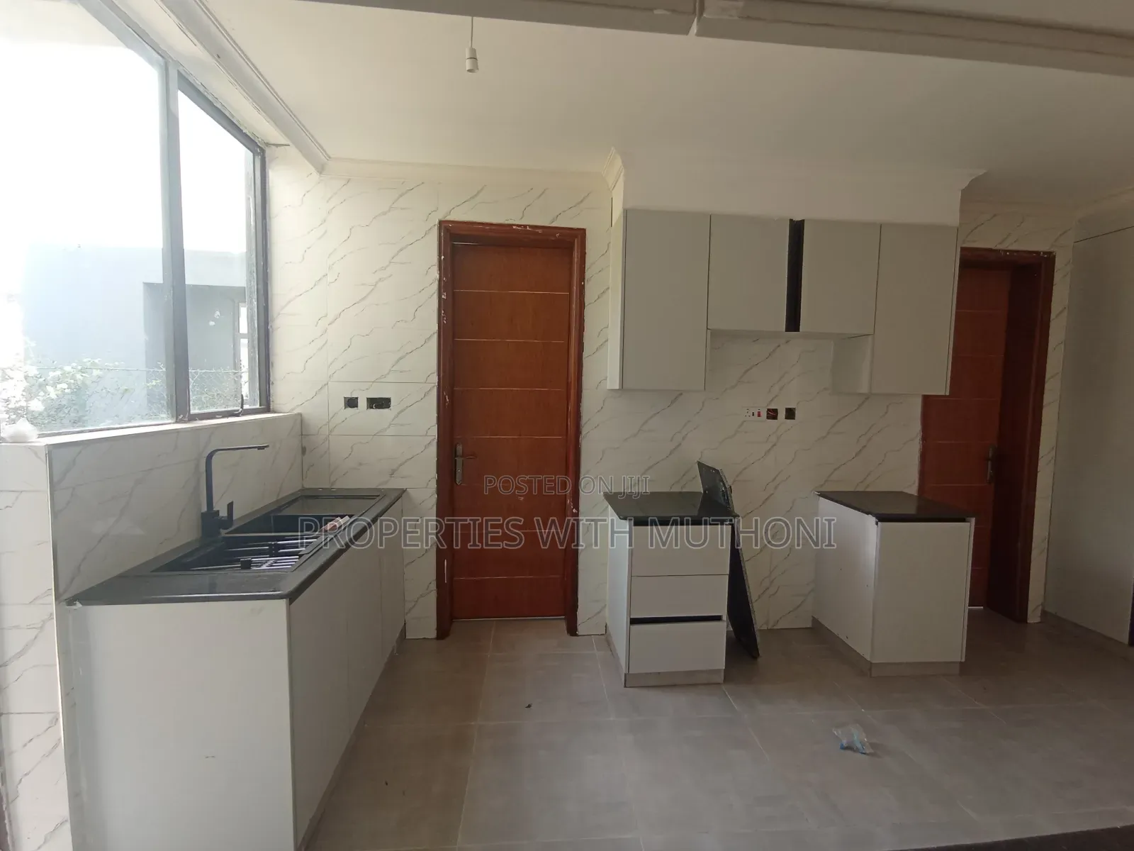 4bdrm Villa in Kiambu CBD for sale