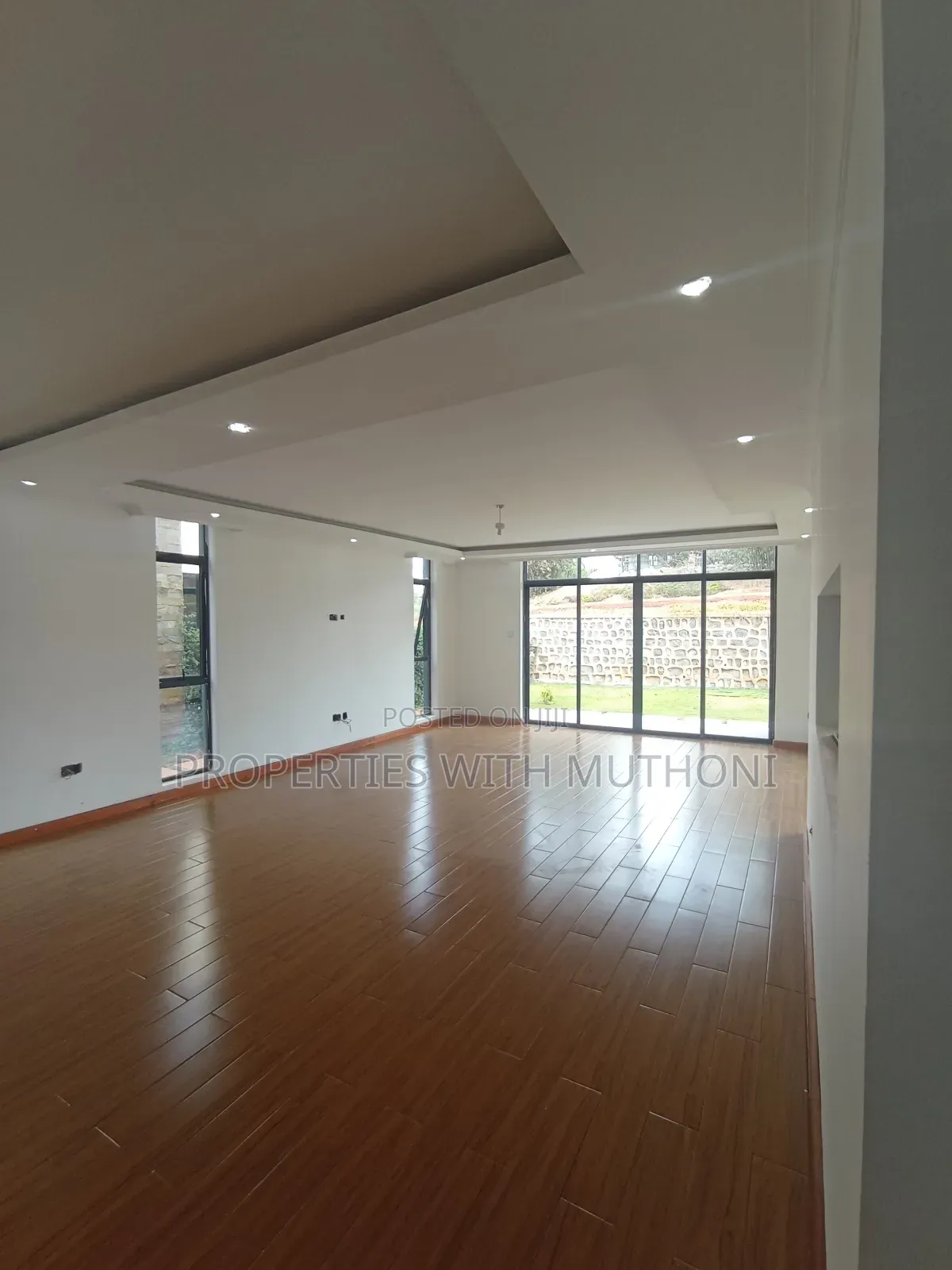 4bdrm Villa in Kiambu CBD for sale