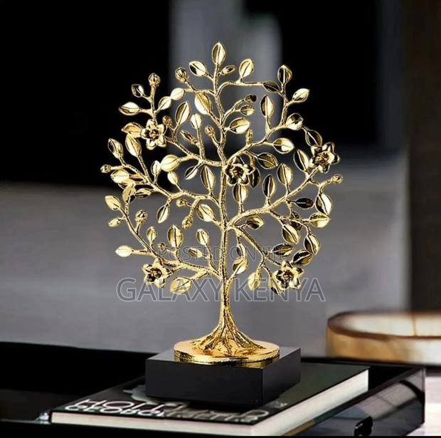 Gold Fortune Tree Decor - main view