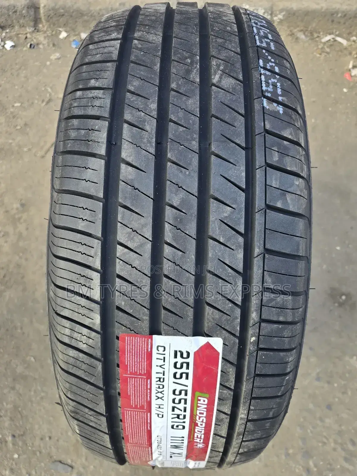 255 /55 R19 Landspider Tyres (Highway) Thailand.