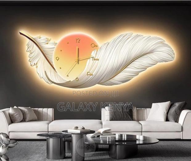 Led Leaf Wall Clock - main view