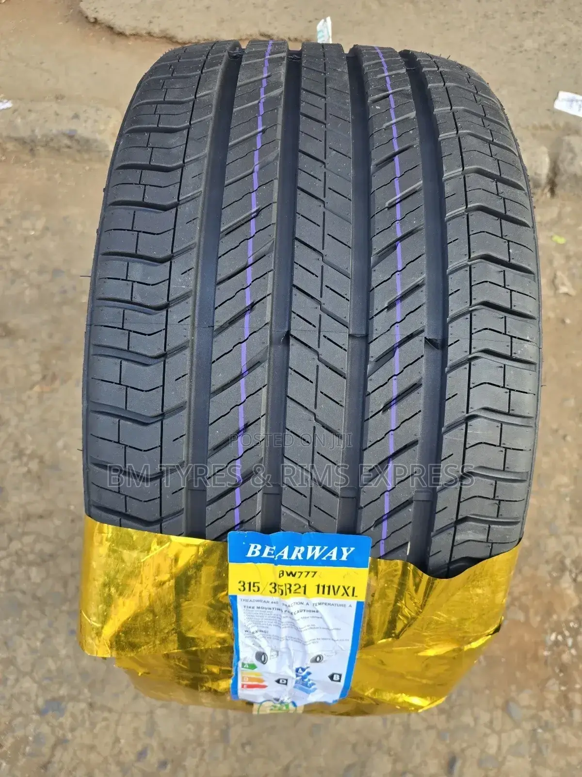 315 /35 R21 Bearway Tyres.