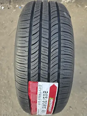 205 /60 R16 Landspider Tyres (Highway)