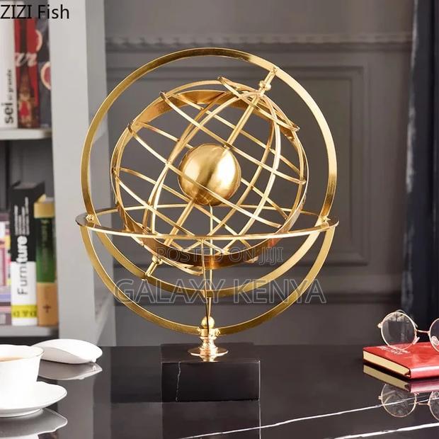 Gold-Plated Terrestrial Globe - main view