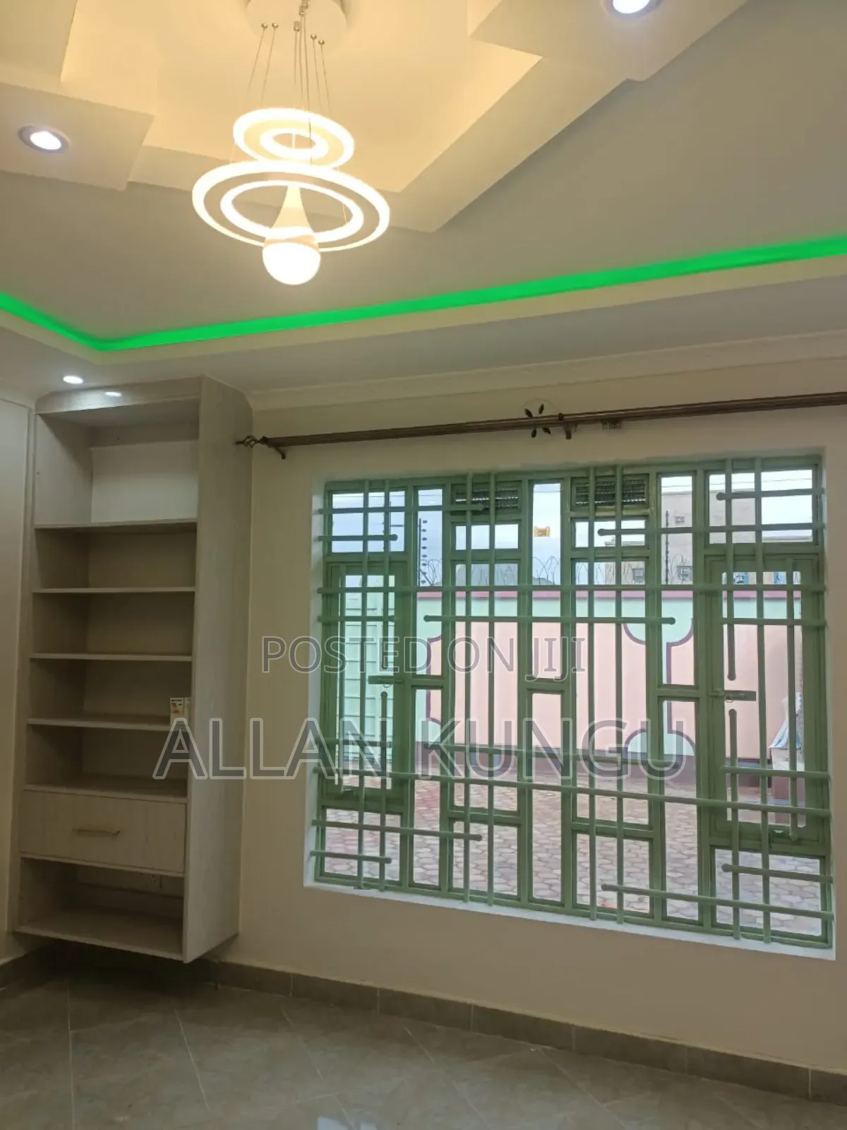 3bdrm Bungalow in Kalimoni for sale