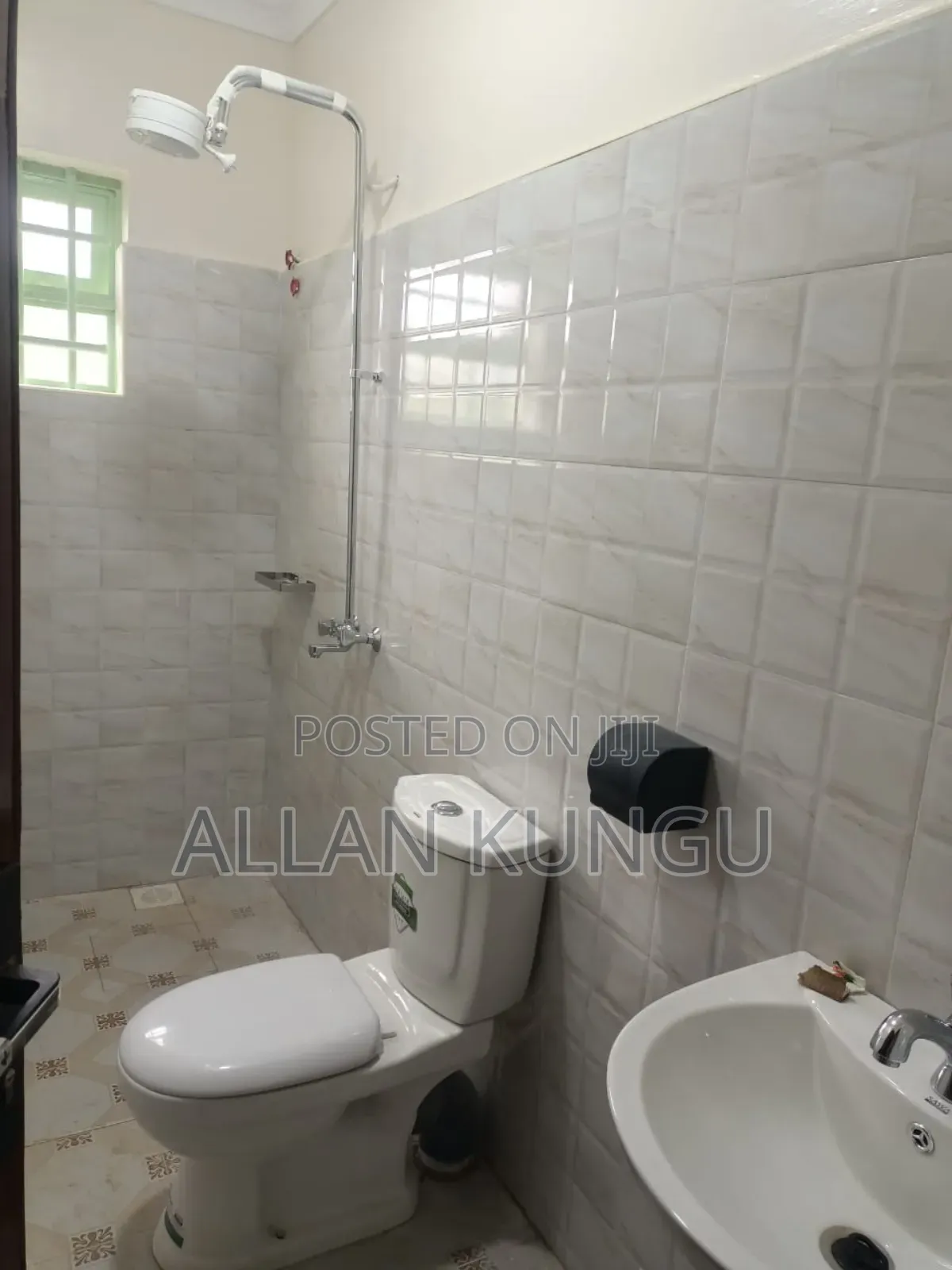 3bdrm Bungalow in Kalimoni for sale