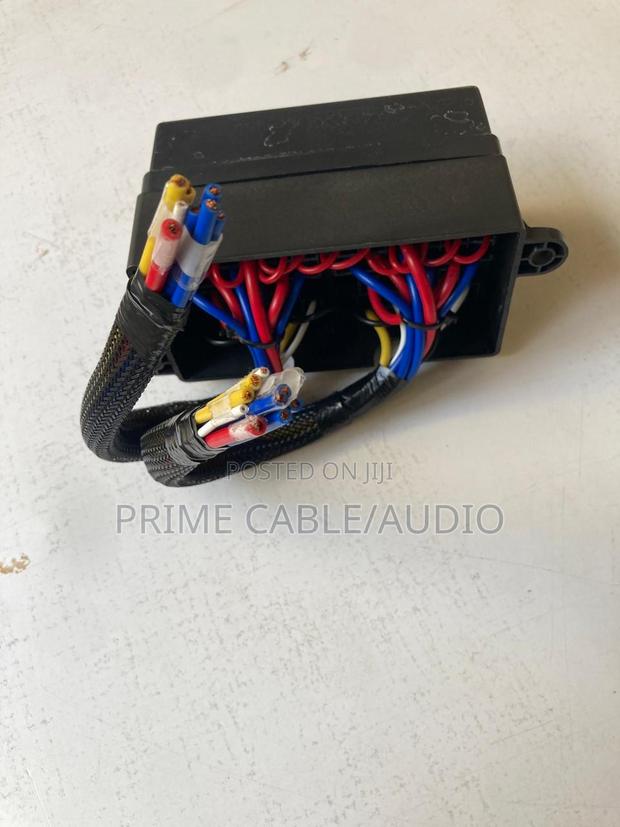 Automotive Wired Relay Fuse Box - thumbnail 2
