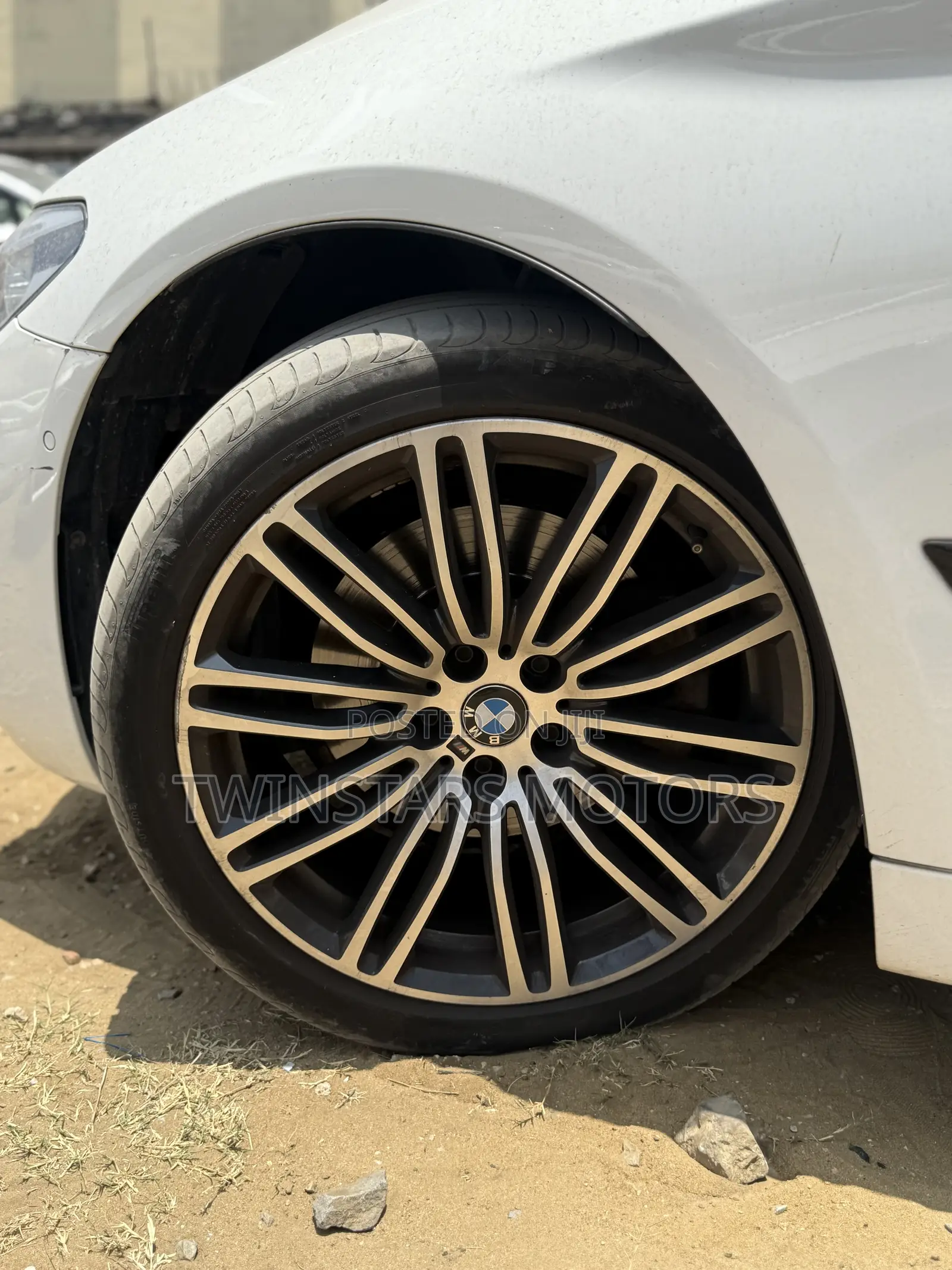 BMW 530i 2019 White