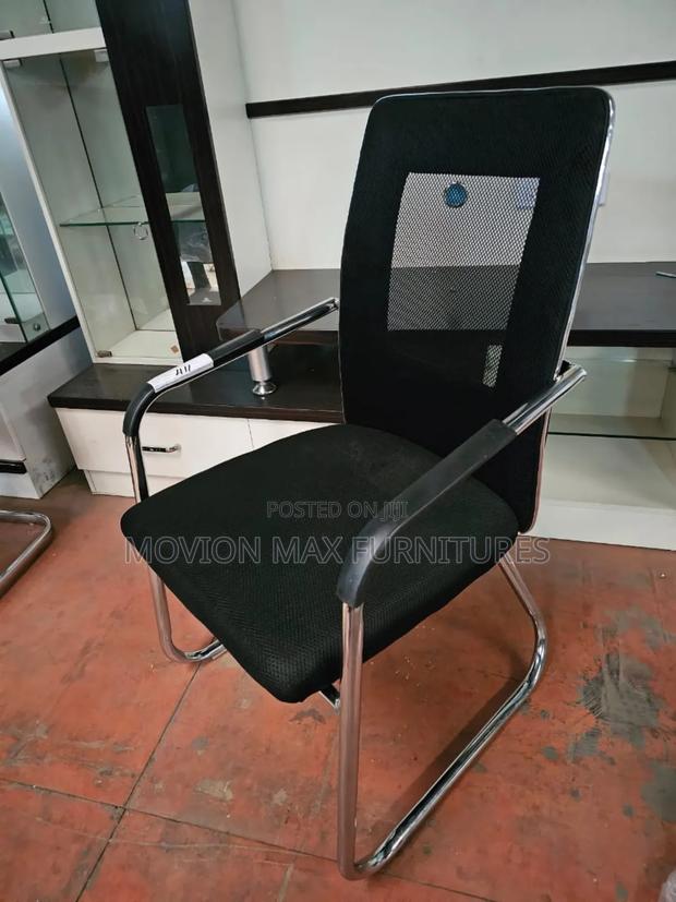 Breathable Waiting Chair - main view