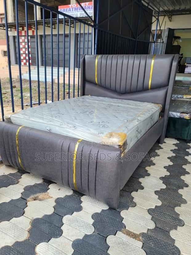 Luxury Grey Upholstered Bed Size 5 By 6