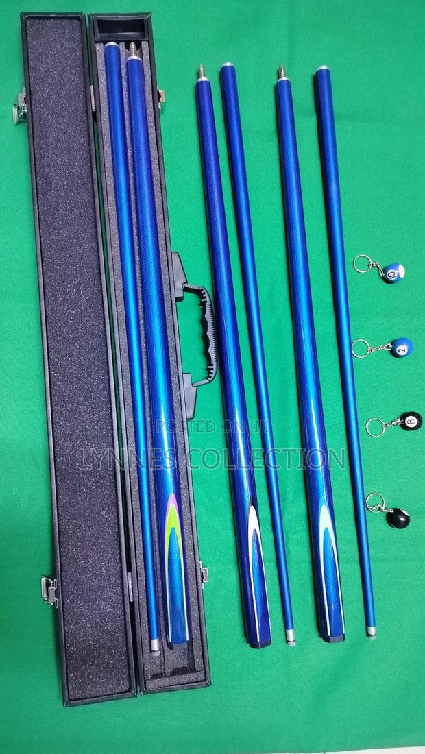 Detachable Cue Sticks ( Carbon Fibre