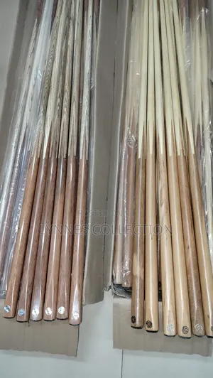 Hard Wood Cue Sticks ( House Cue Sticks