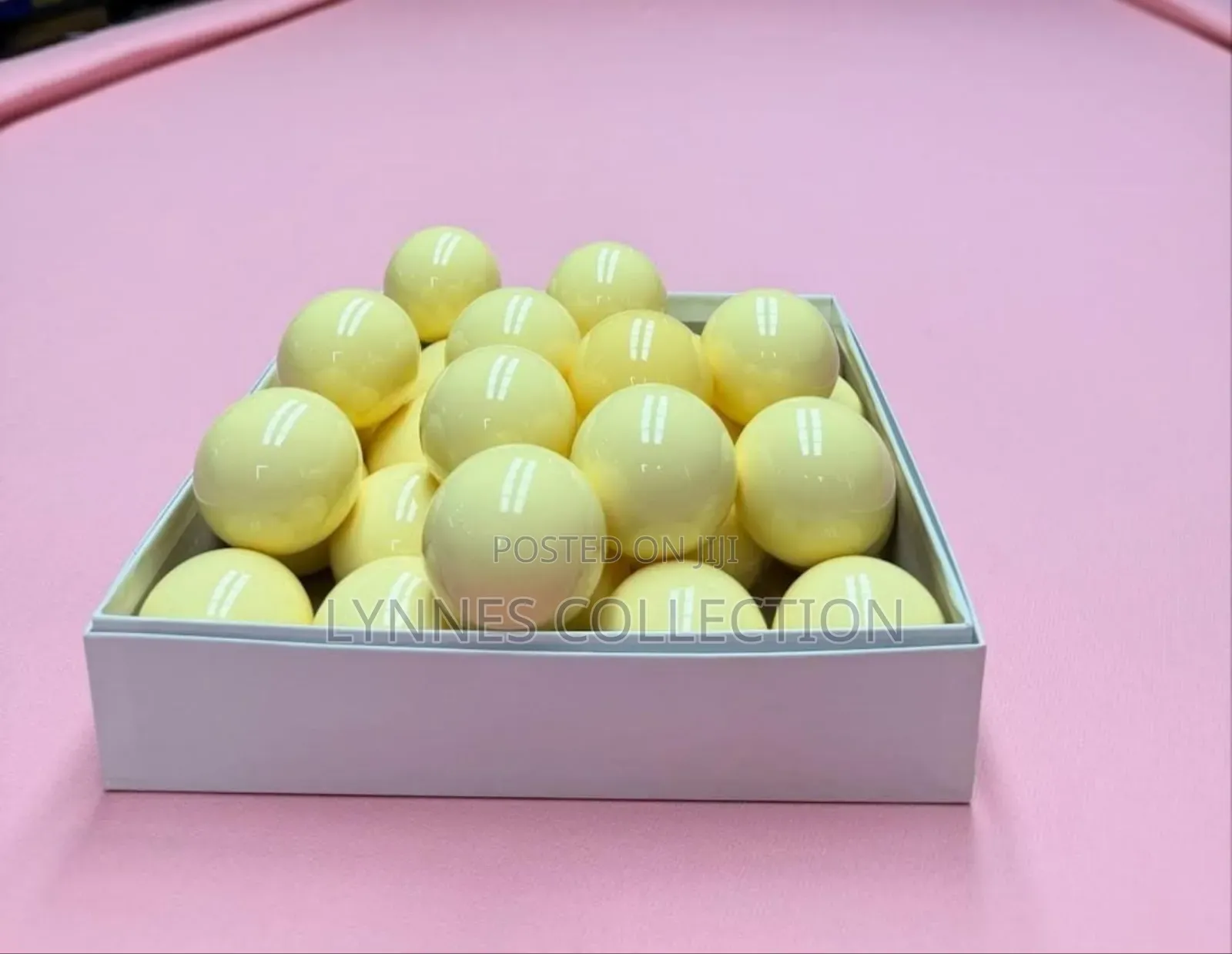 Cue Balls ( White Balls