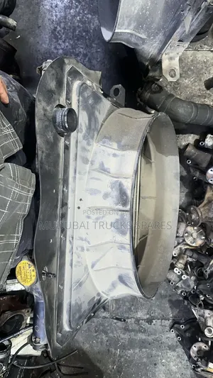 Isuzu Frr90 4hk1radiator Assembly