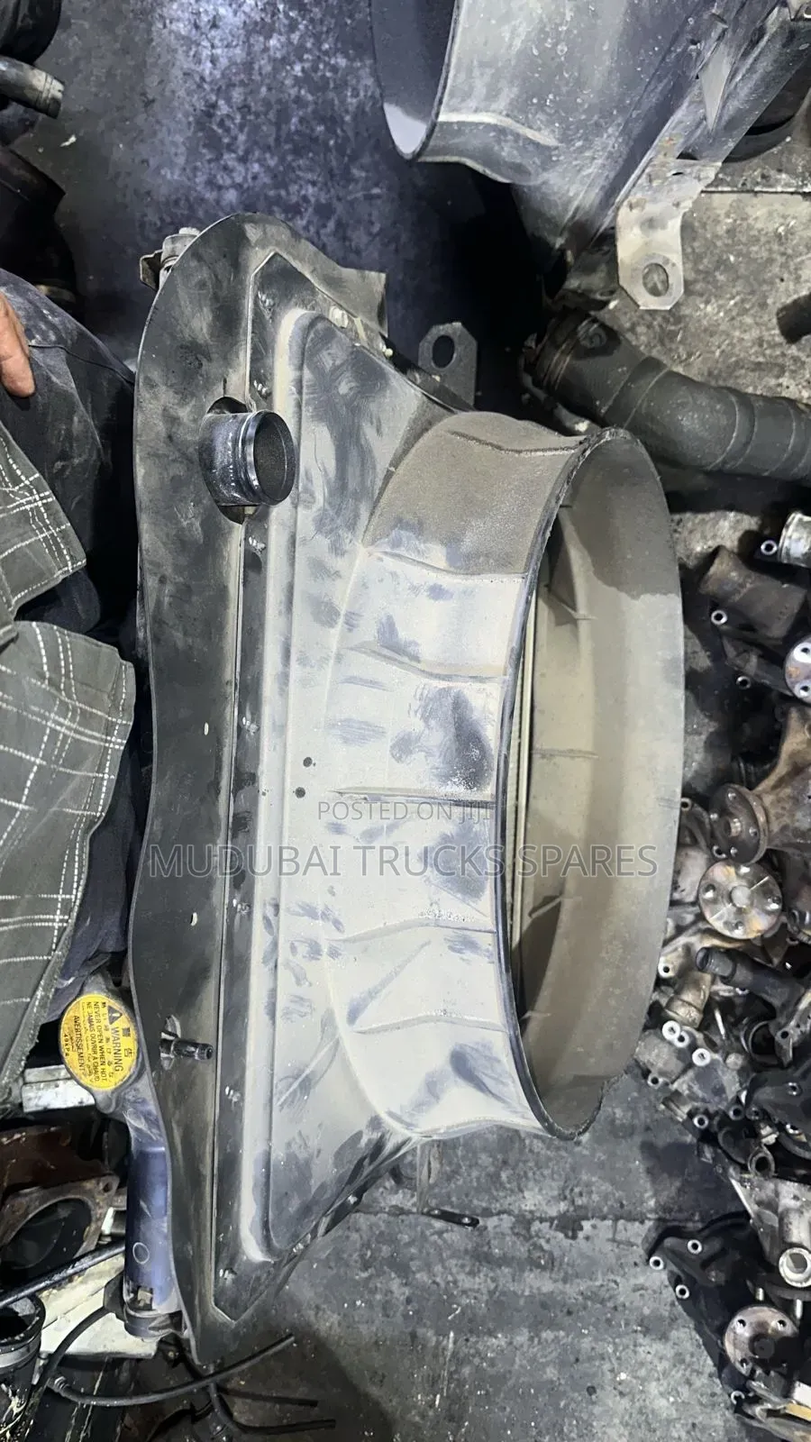 Isuzu Frr90 4hk1radiator Assembly