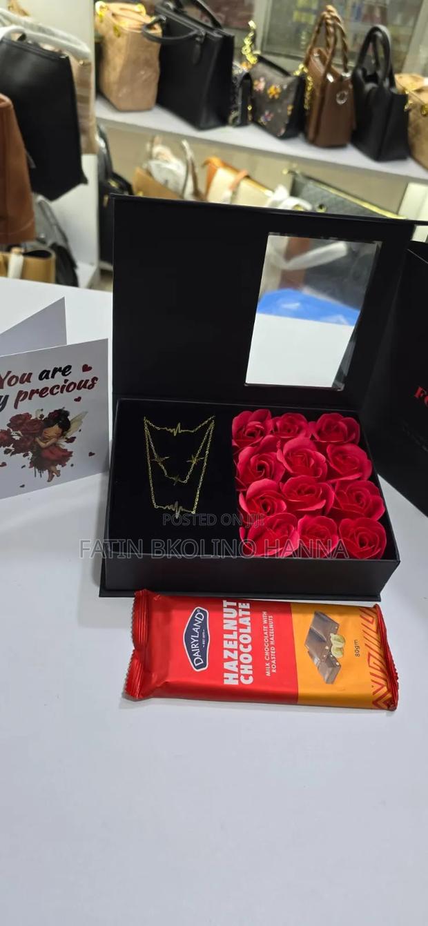 Perfect Gift for Women - thumbnail 2