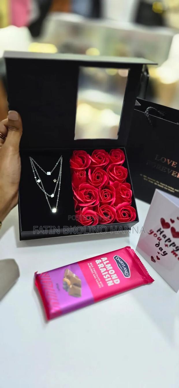 Lovely Gift Jewellery Set