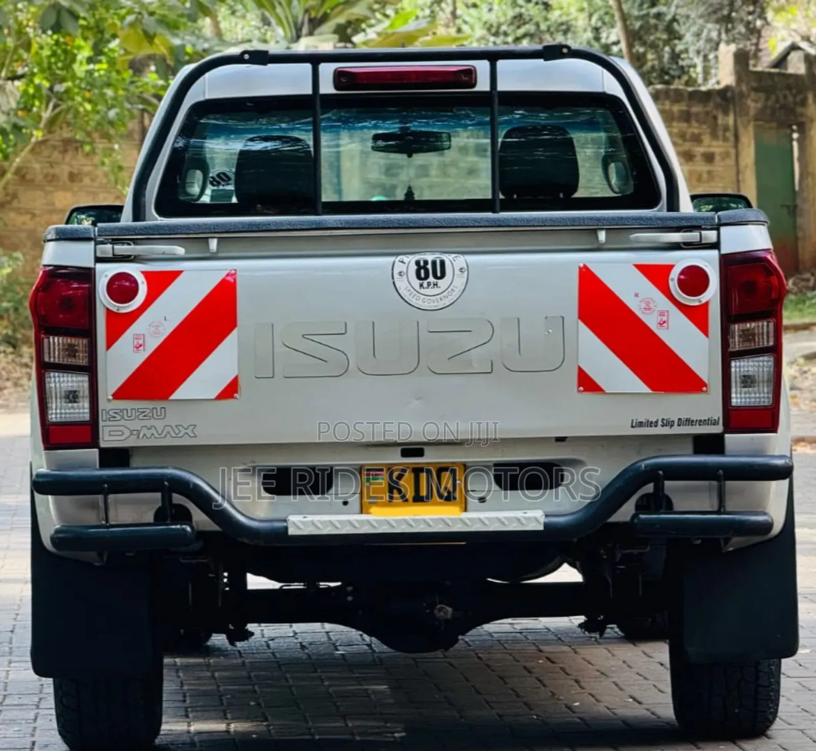 Isuzu D-MAX 2024 Gray