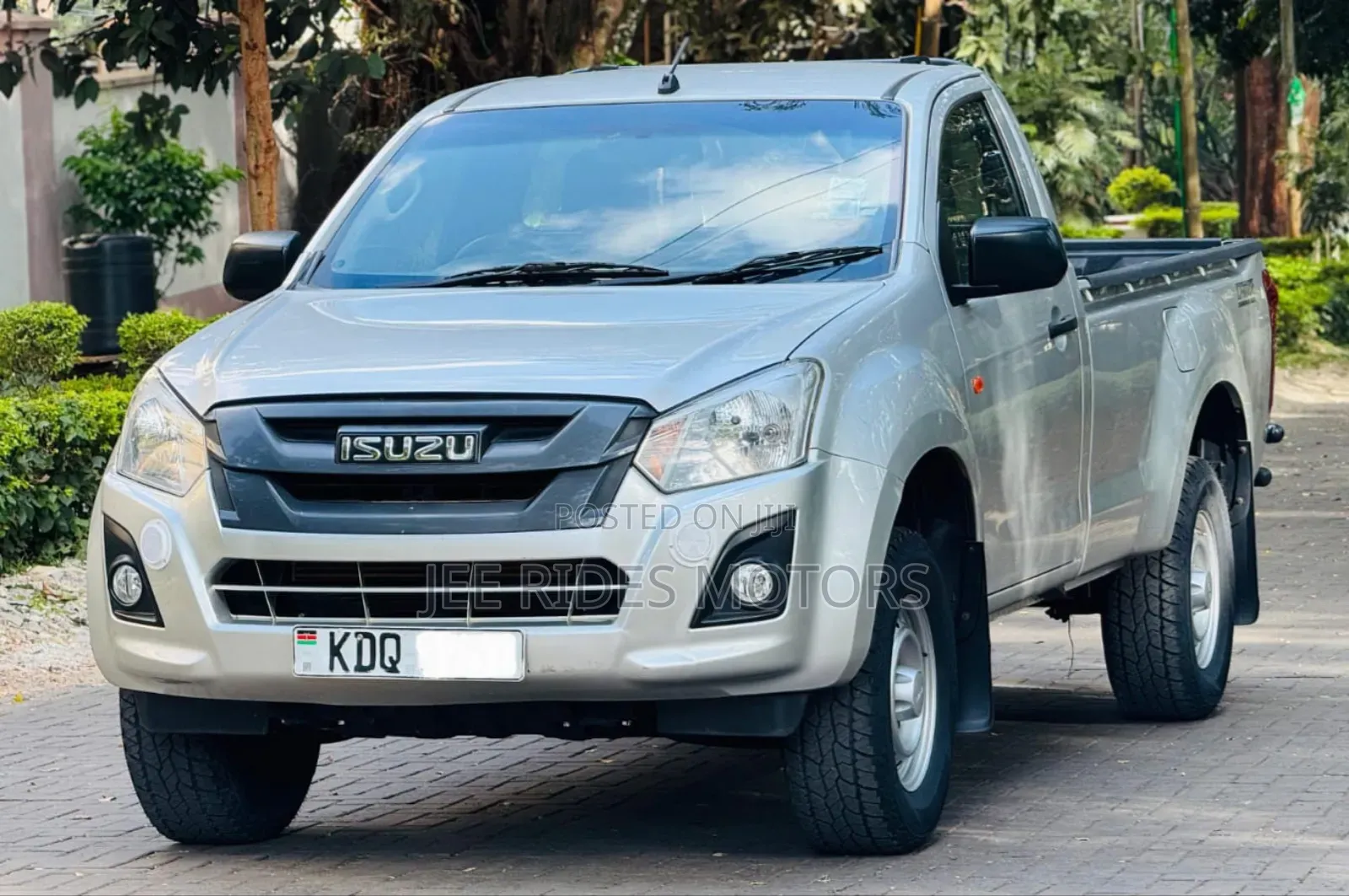 Isuzu D-MAX 2024 Gray