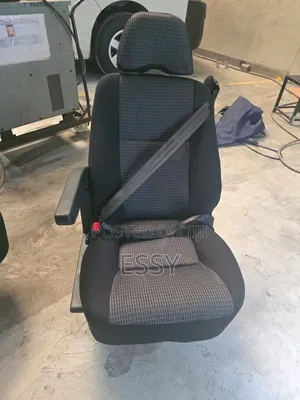 4 X 4 Tour Jeep Seats