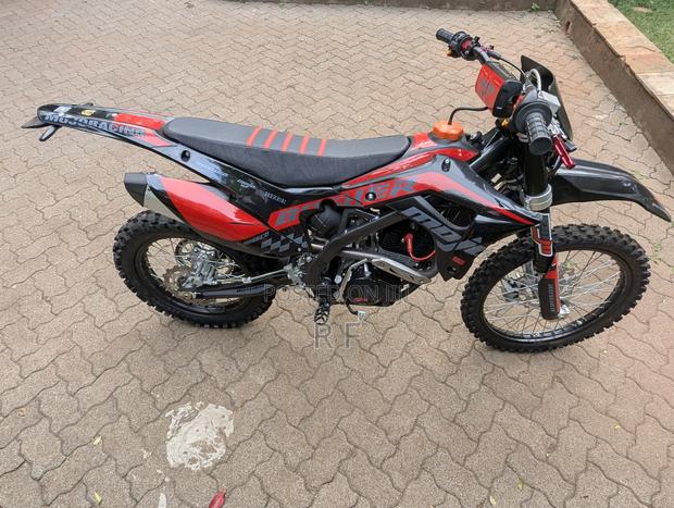 Motorcycle 2025 Black - main view