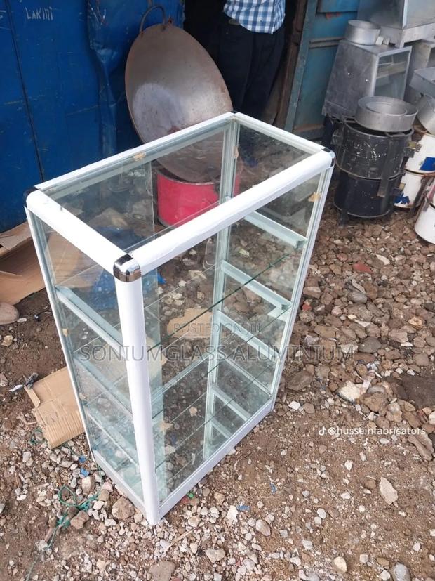 Glass Shelves - main view