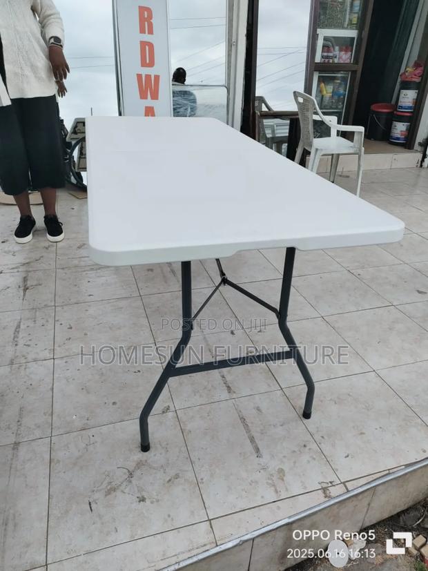 Foldable Table - main view