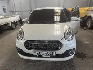 Toyota Passo 1.0 FWD 2017 Pearl