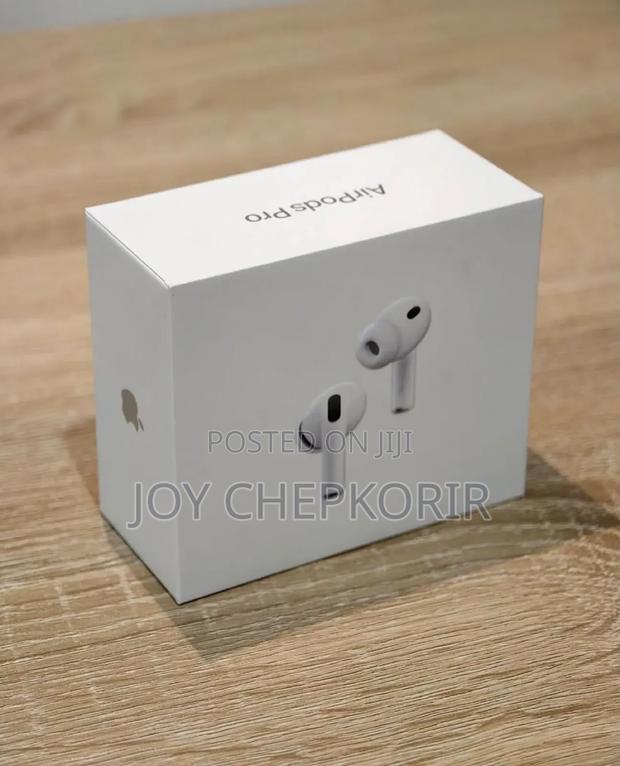 Apple Airpods Pro 3 - main view