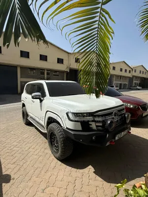 Toyota Land Cruiser 3.3 Diesel 4WD 2022 White