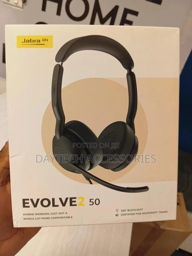 Jabra Evolve2 50 Professional Headset Designed for Hybrid Work. - thumbnail 2