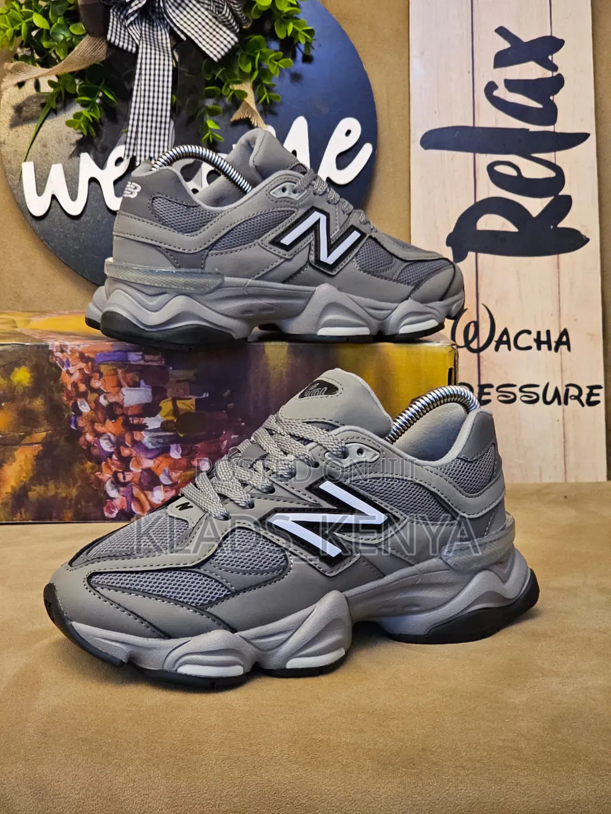 Spot New Balance 9060s