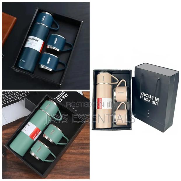 3pc Vacuum Flask Gift Set : Thermoflask With 2 Cups