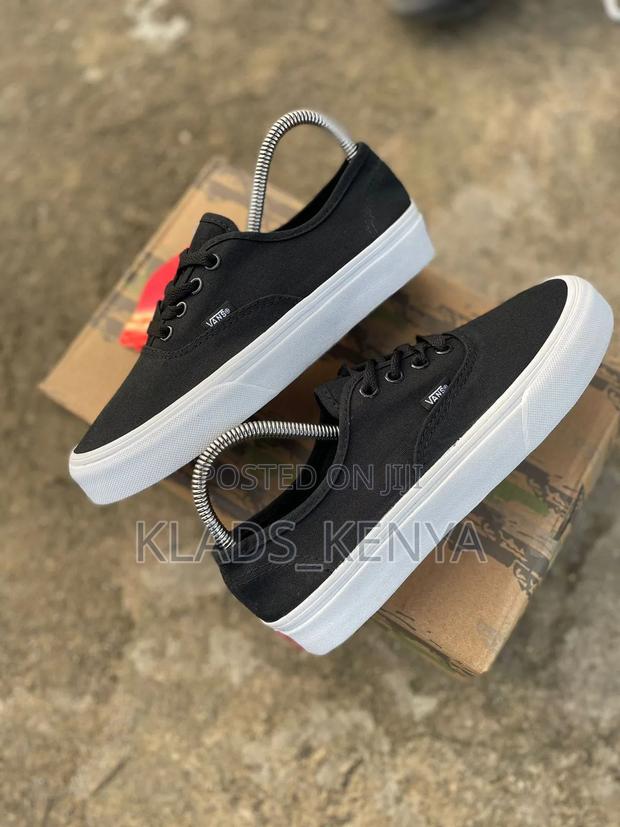 Vanz Off the Wall - thumbnail 9