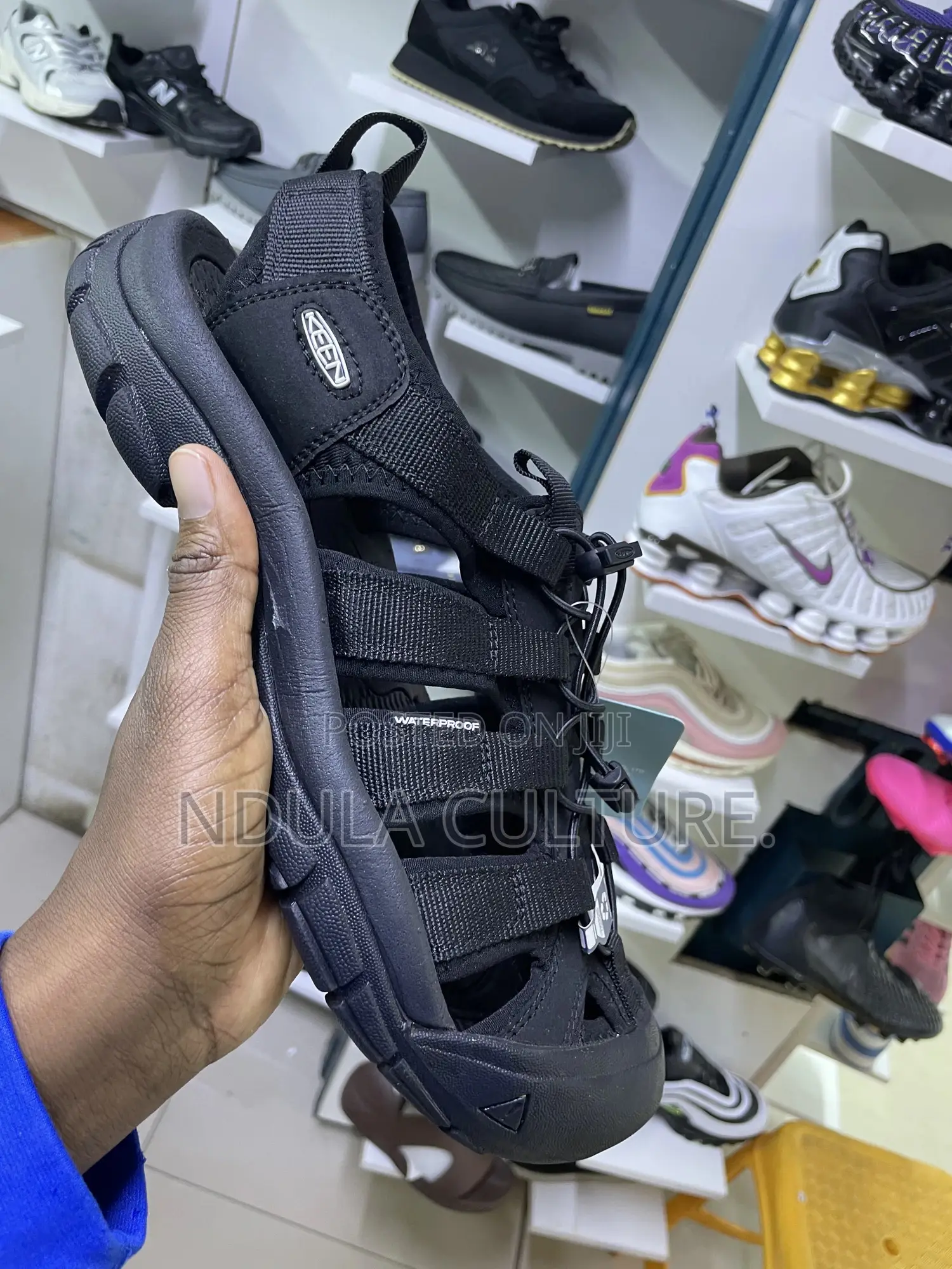 Keen Sandals Leather //Canvas