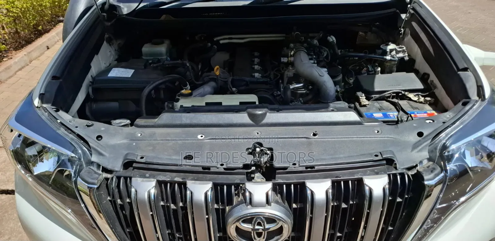 Toyota Land Cruiser Prado 3.0 TD 2012 White
