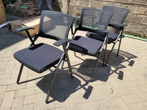 Foldable Mesh Study Chair