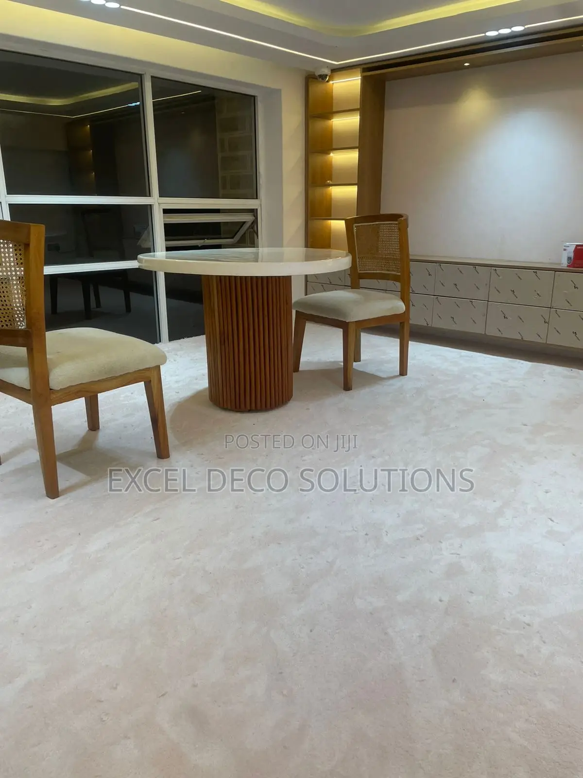 High-End Comfy Executive Wall to Wall Carpet