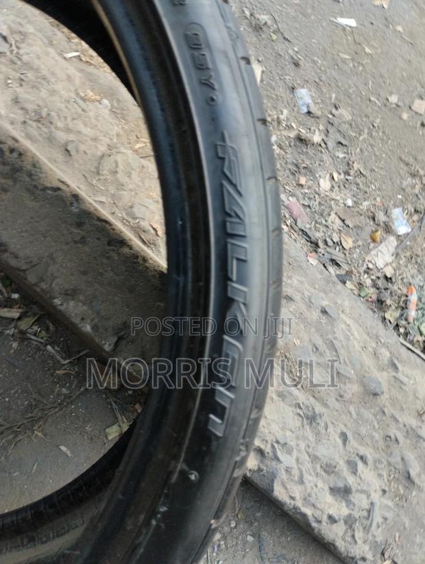 255/30r22 Falken - thumbnail 4