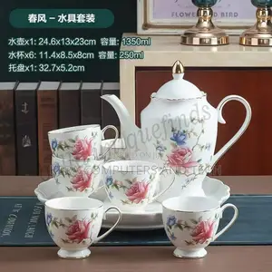 Fine Ceramic 8pc Rotating Tray Tea Set