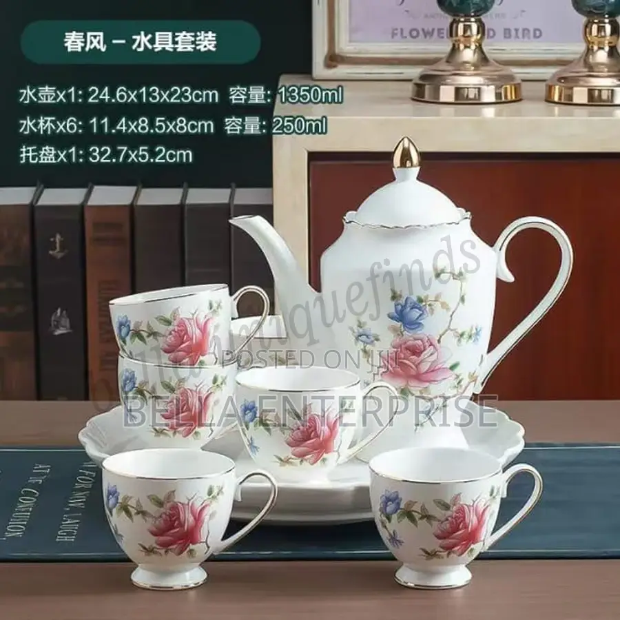 Fine Ceramic 8pc Rotating Tray Tea Set