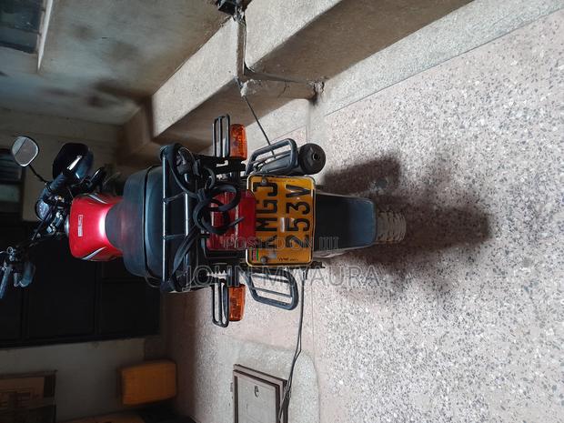 Honda CB 2020 Red - thumbnail 2