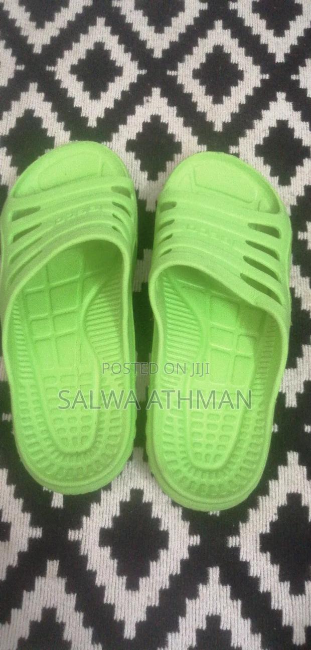 Recovery Mules / Slides / Slippers - main view