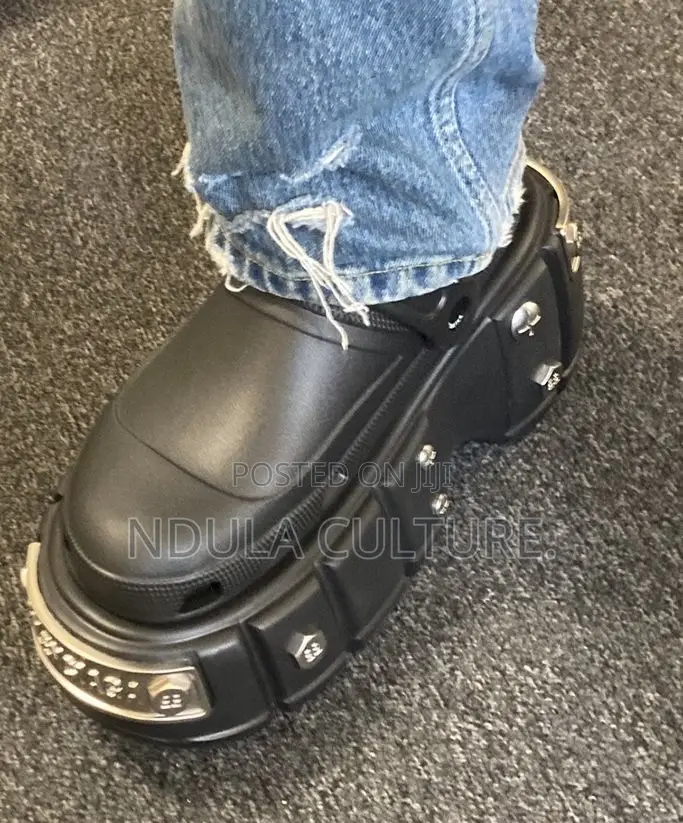 (Original)Balenciaga Platform Clogs