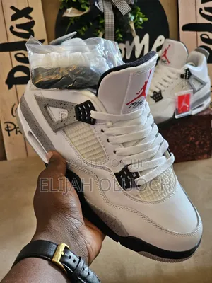 Jordan 4 Retro Og "White Cement".Grey